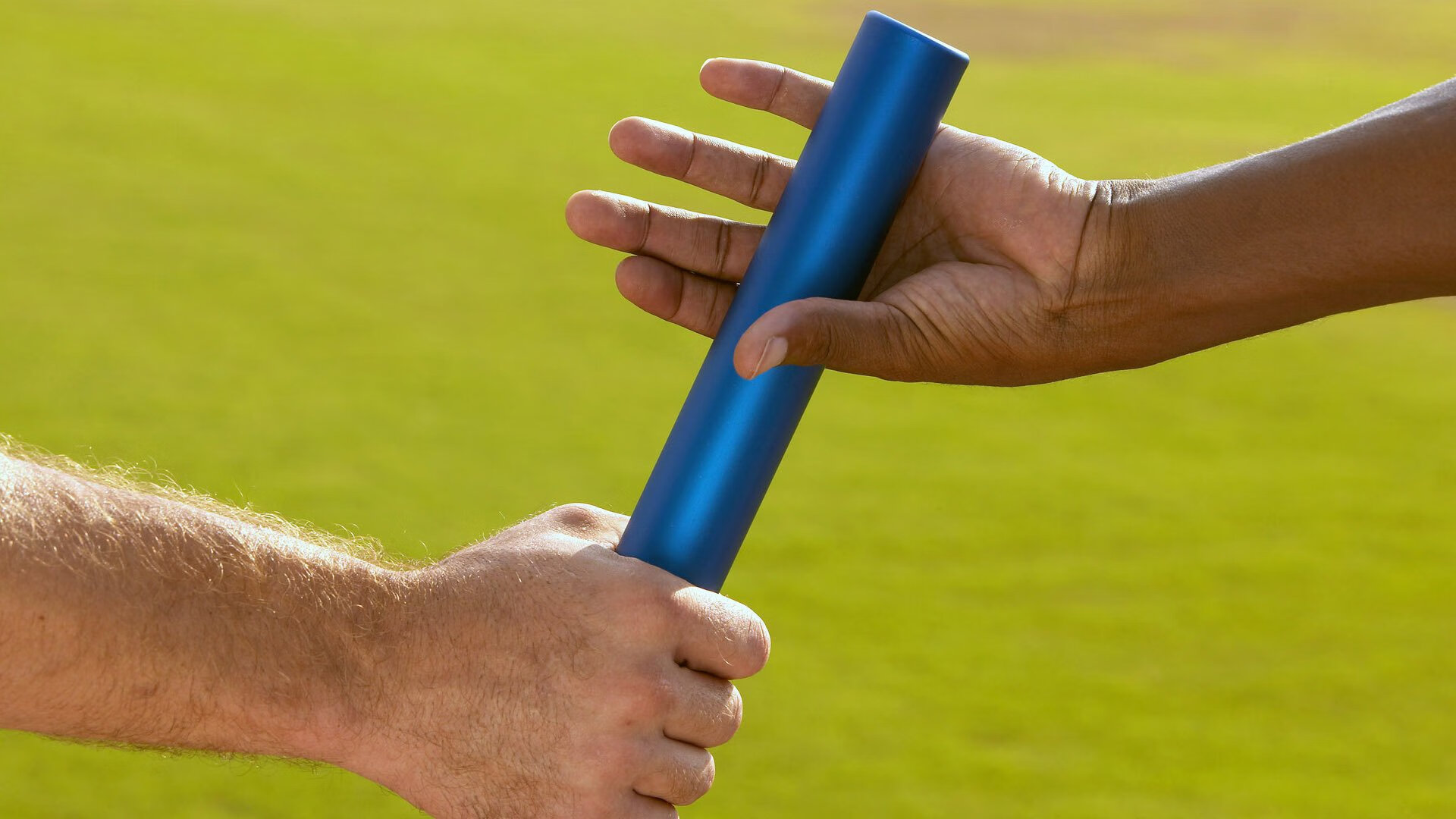 专业摄影捕捉高光时刻定格精彩瞬间激发更多观众情绪，好的摄影师捕捉瞬间