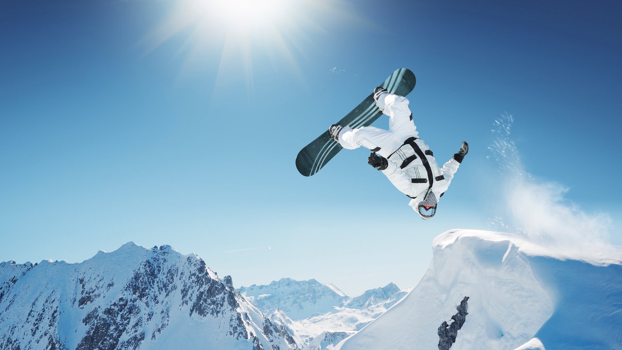 海鹰赢下关键战役，季后赛形势乐观，海鹰队 russell wilson