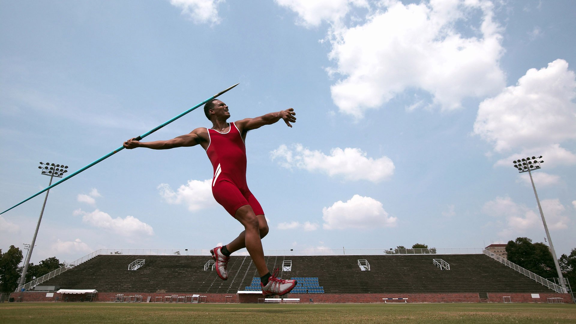球员在训练中突破心理瓶颈状态回升，如何让球员在训练中学会自我管理